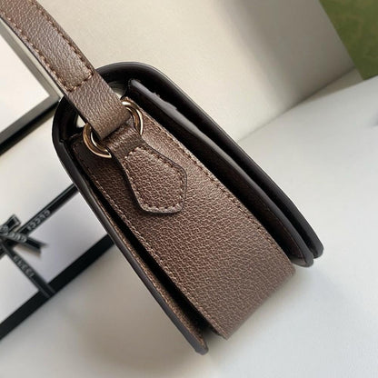 Classic Modern Shoulder Bag