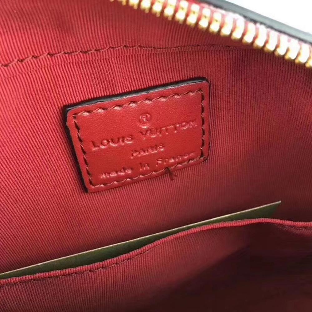 Luxury Refined Crossbody Bag