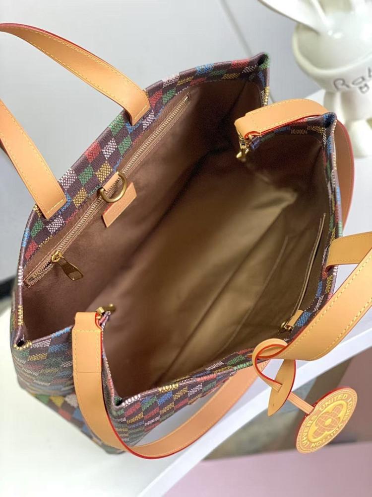 Modern Luxury Canvas Tote Bag