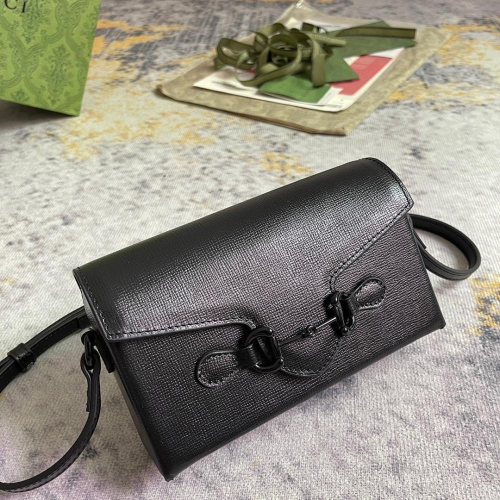 Modern Refined Top Handle Bag