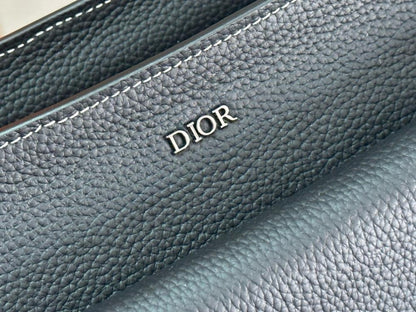 Stylish Grey Calfskin Shoulder Bag – Special Edition