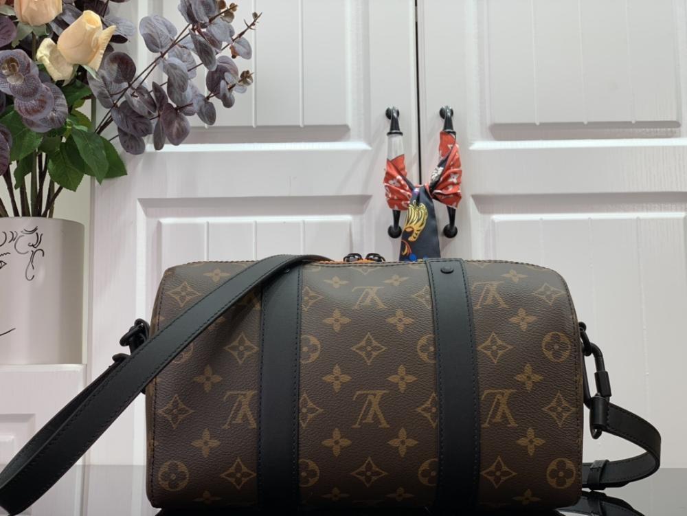 Shoulder Bag