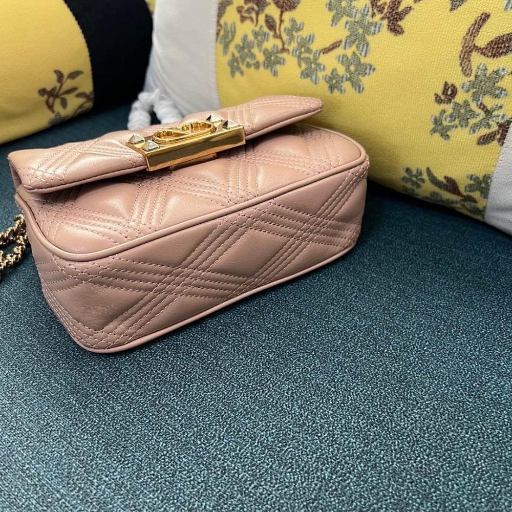 Italian-Inspired Stylish Gold Quilted Leather Shoulder Bag