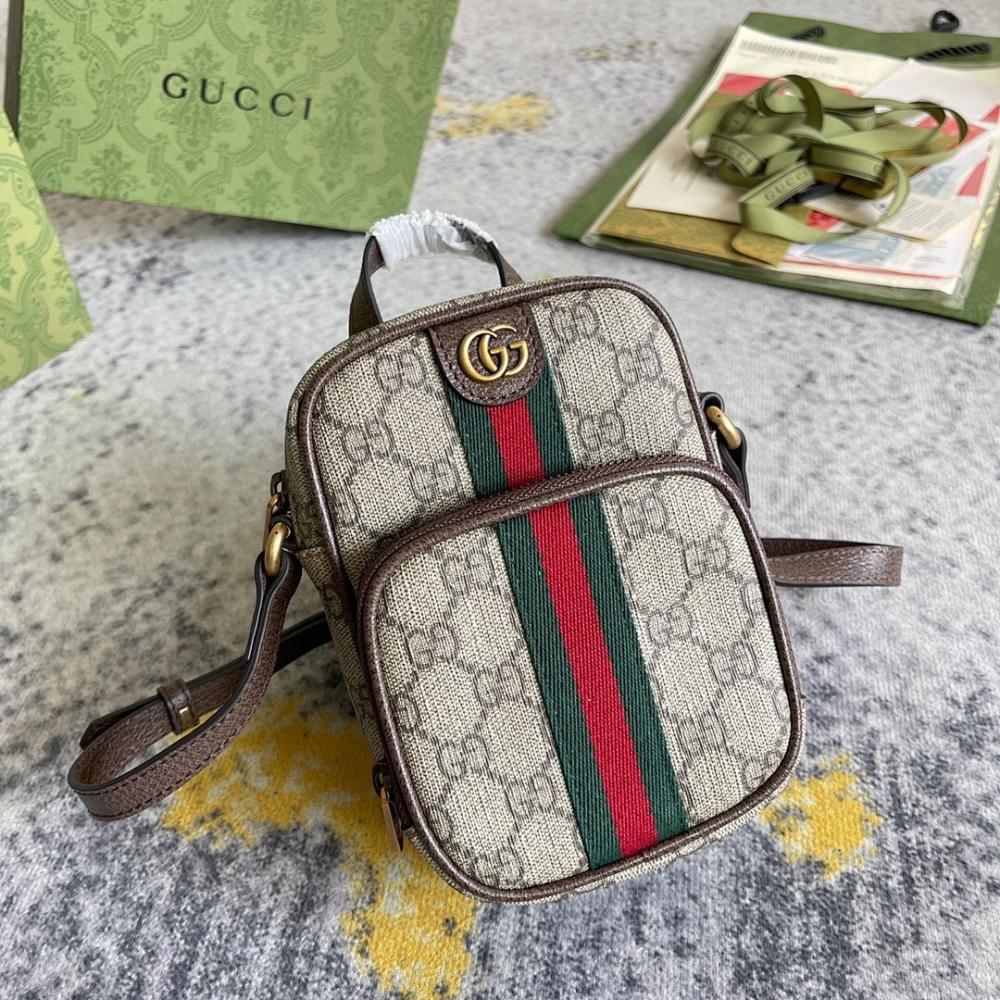 Classic Italian-Inspired Shoulder Bag