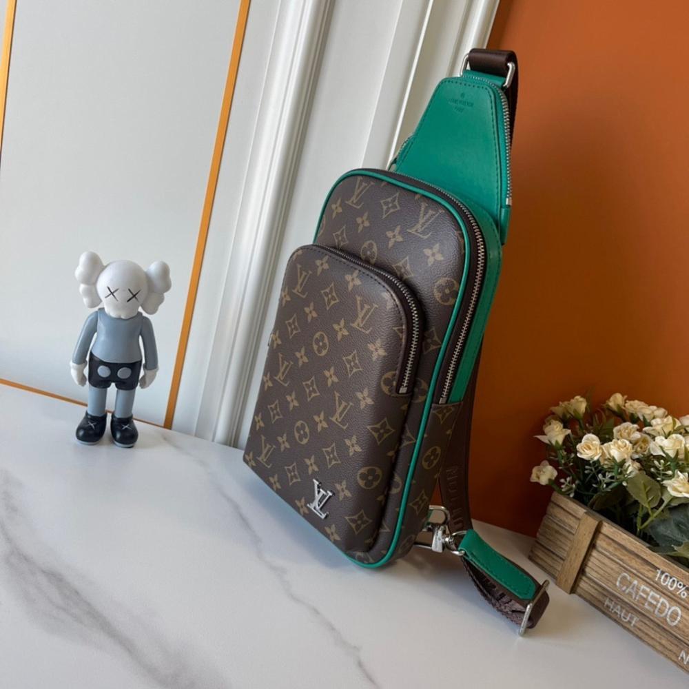 Modern Luxury Shoulder Bag