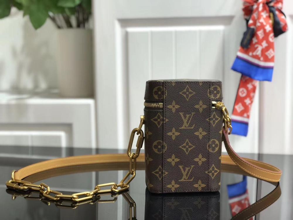 Elegant Shoulder Bag