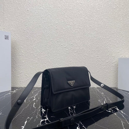 Practical Luxury Shoulder Bag