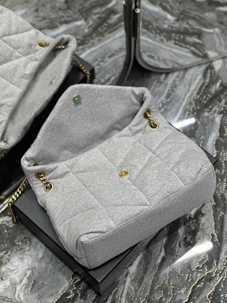 Elegant Crossbody Bag – Limited Edition