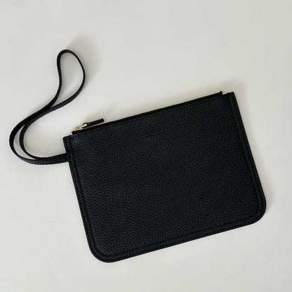 Classic Leather Shoulder Bag