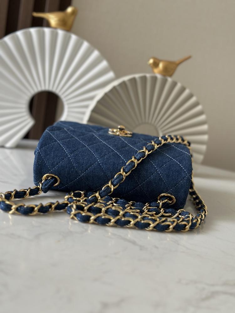 Elegant Top Handle Bag