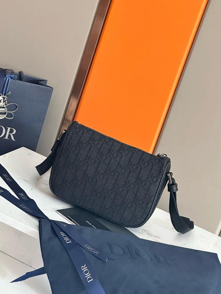 Classic Luxury Black Printed Jacquard Shoulder Bag – Special Edition