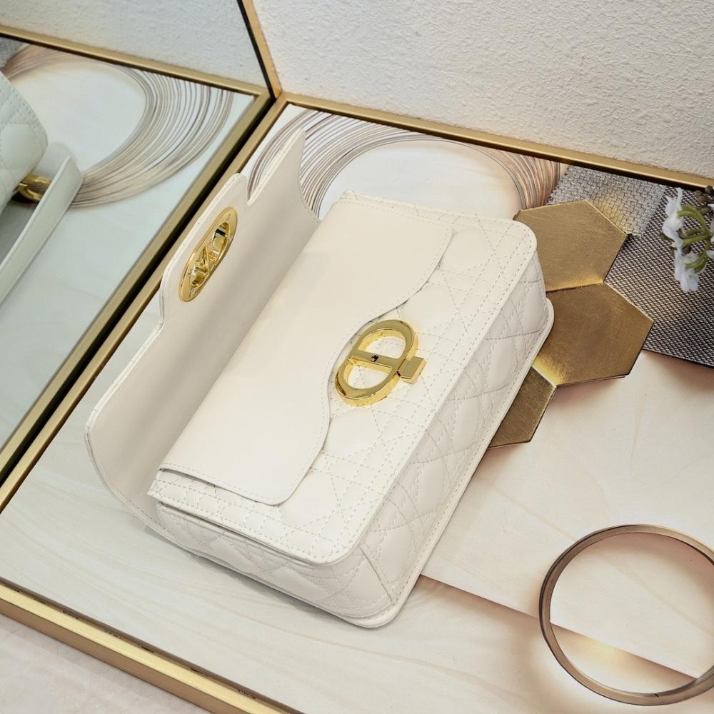 Modern Italian-Inspired White Leather Shoulder Bag