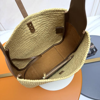 Classic Straw Shoulder Bag