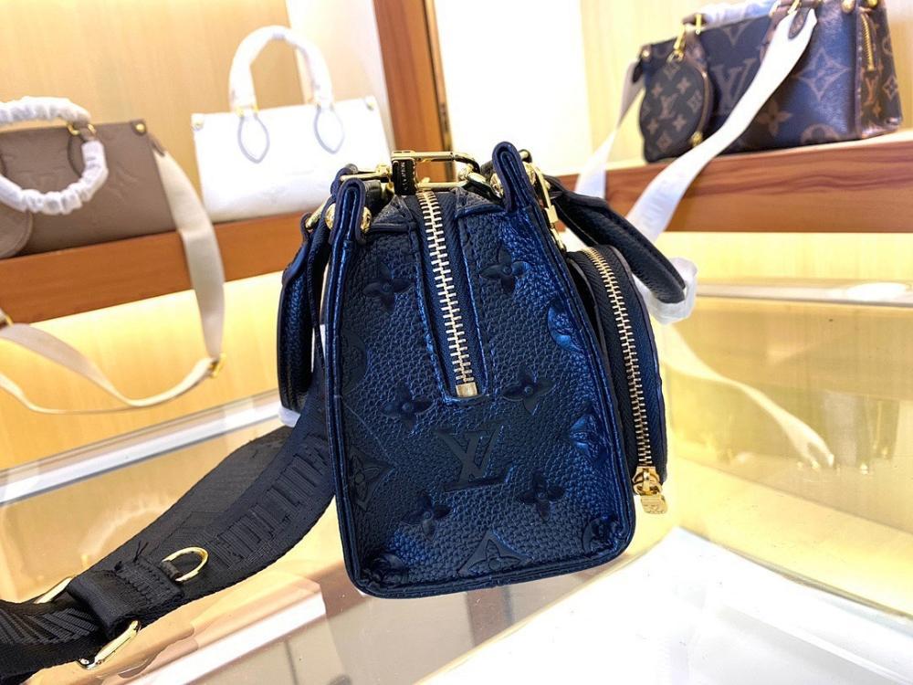 Luxury Stylish Jacquard Shoulder Bag – Special Edition