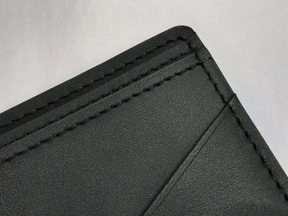 Elegant Wallet