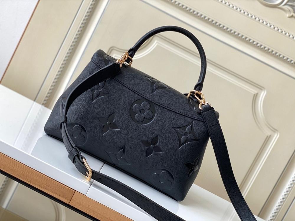 Luxury Stylish Leather Shoulder Bag – Special Edition