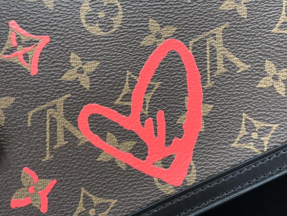 Elegant Leather Top Handle Bag