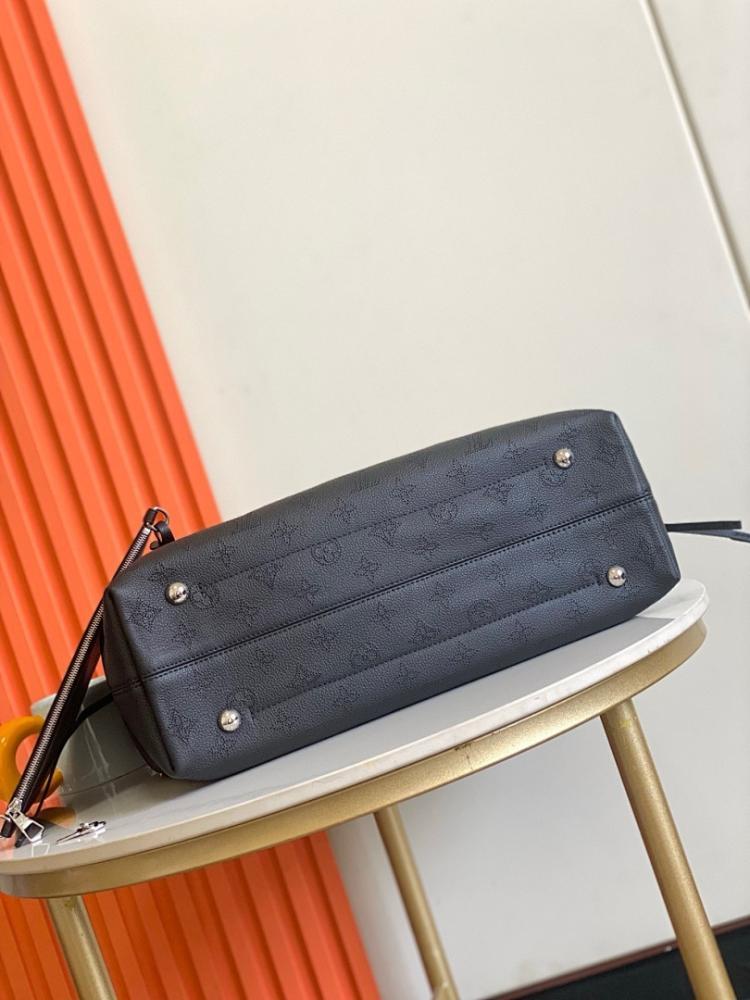 Luxury Refined Silver Leather Shoulder Bag