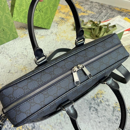 Elegant Refined Shoulder Bag