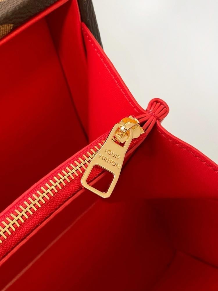 Luxury Refined Studded Leather Shoulder Bag