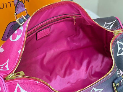 Elegant Stylish Leather Shoulder Bag – Limited Edition