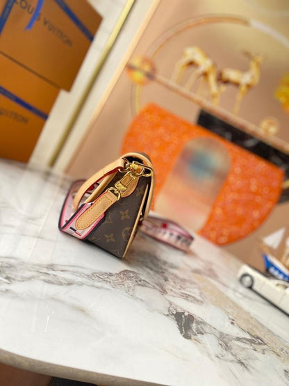 Modern Luxury Embroidered Leather Shoulder Bag