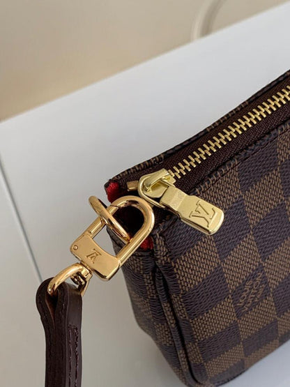 Modern Crossbody Bag