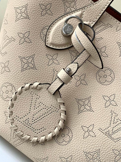 Classic Premium Leather Crossbody Bag