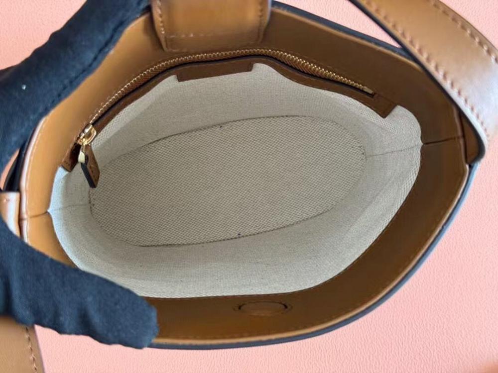 Modern Elegant Bag