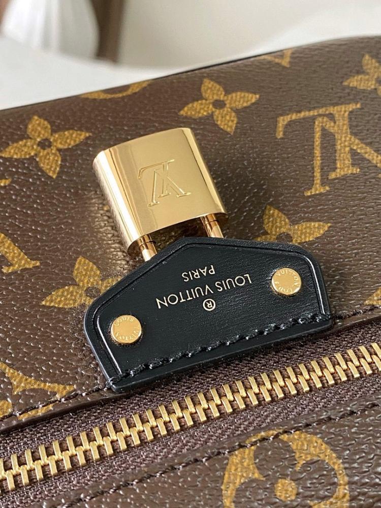Modern Luxury Woven Leather Bag – Special Edition