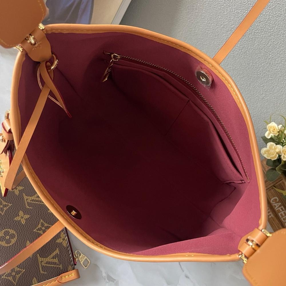 Italian-Inspired Stylish Leather Top Handle Bag