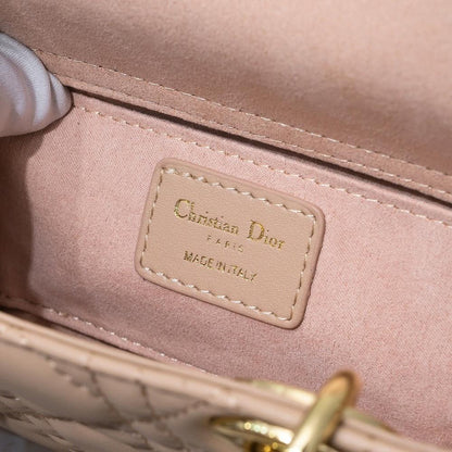 Modern Stylish Quilted Leather Crossbody Bag