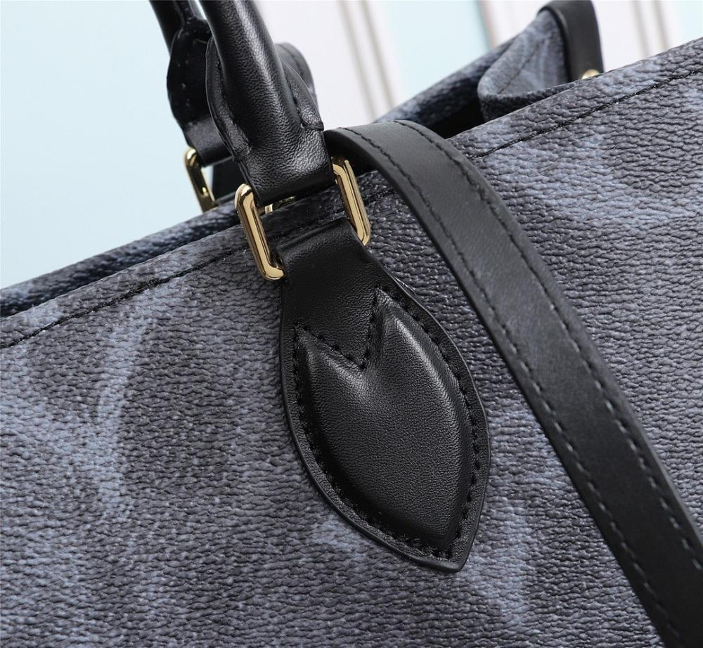Modern Stylish Tote Bag