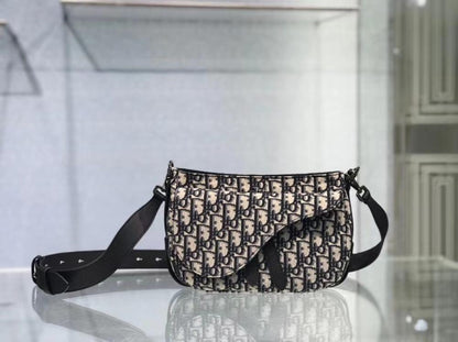 Elegant Shoulder Bag