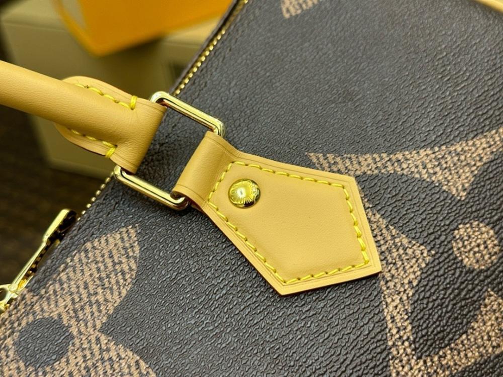 Stylish Refined Gold Monogram Leather Shoulder Bag