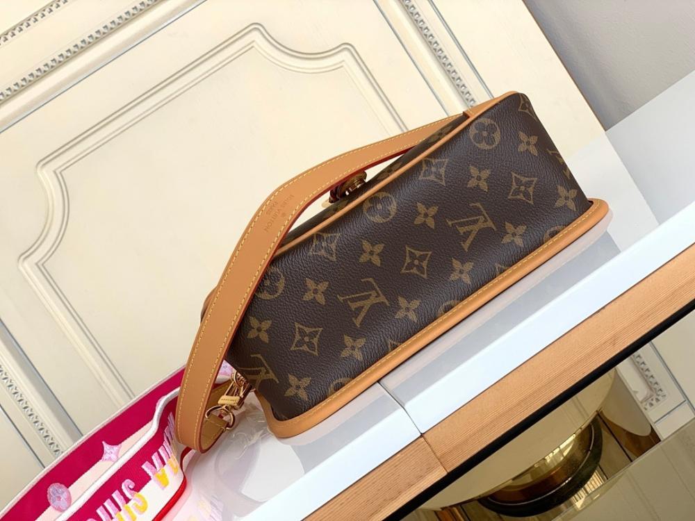 Luxury Embroidered Leather Crossbody Bag – Special Edition