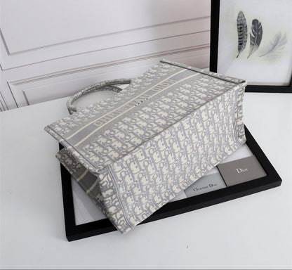 Luxury Blue Embroidered Crossbody Bag – Special Edition