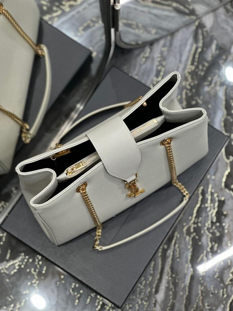 Modern Leather Travel Bag – Limited Edition