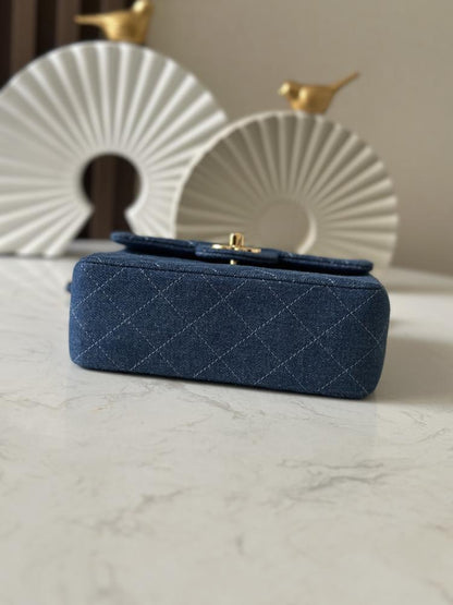 Elegant Top Handle Bag