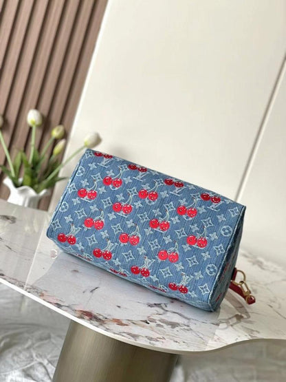 Luxury Stylish Top Handle Bag – Limited Edition