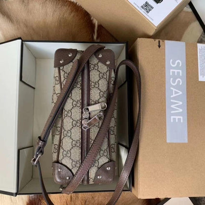 Elegant Shoulder Bag