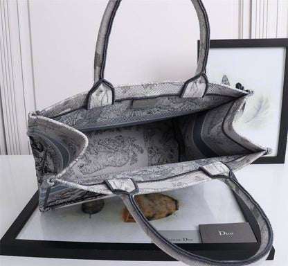 Modern Black Embroidered Tote Bag