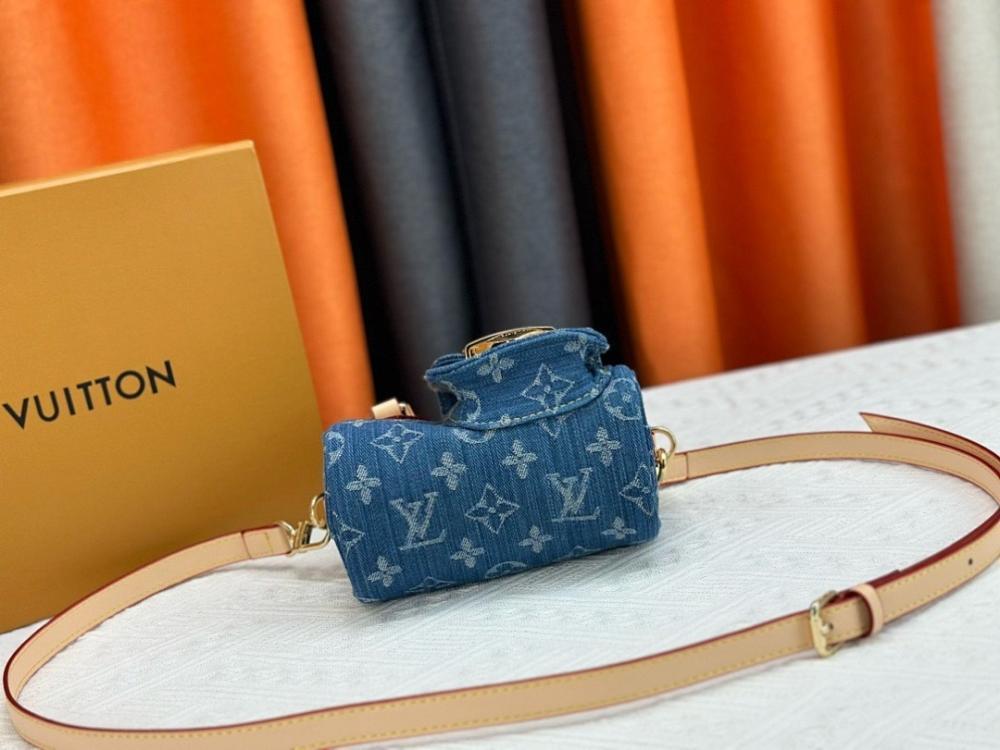 Stylish Refined Leather Shoulder Bag
