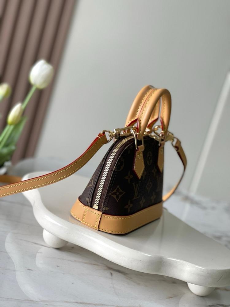 Modern Stylish Leather Shoulder Bag