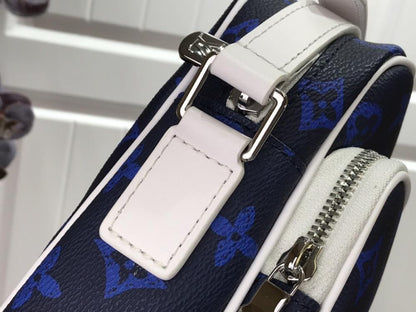 Messenger Bag