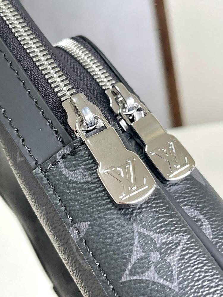 Elegant Canvas Shoulder Bag – Special Edition