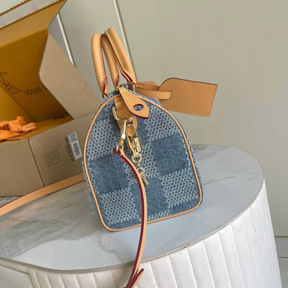 Italian-Inspired Elegant Leather Shoulder Bag