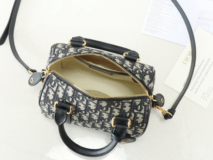 Modern Premium Quilted Leather Shoulder Bag
