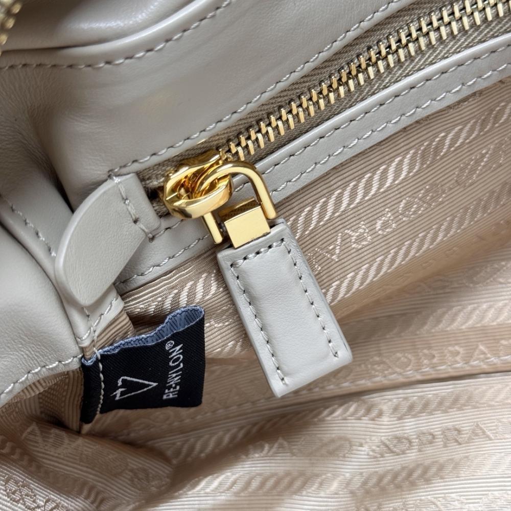 Practical Shoulder Bag