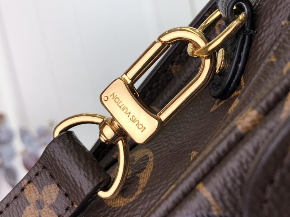 Practical Crossbody Bag